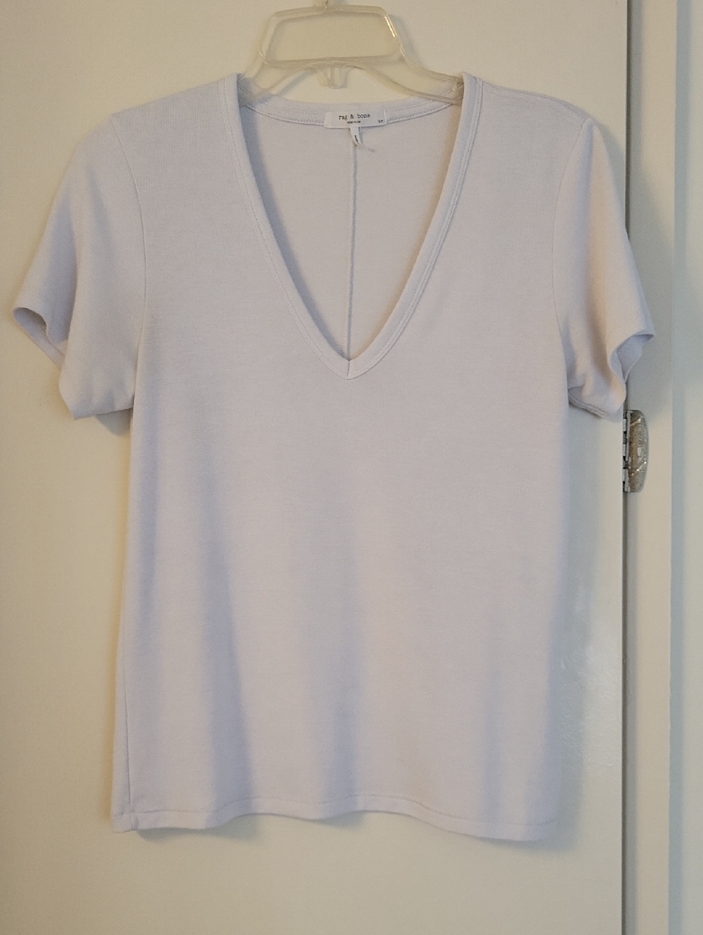 rag & bone Light Gray V-Neck Short Sleeve Tee